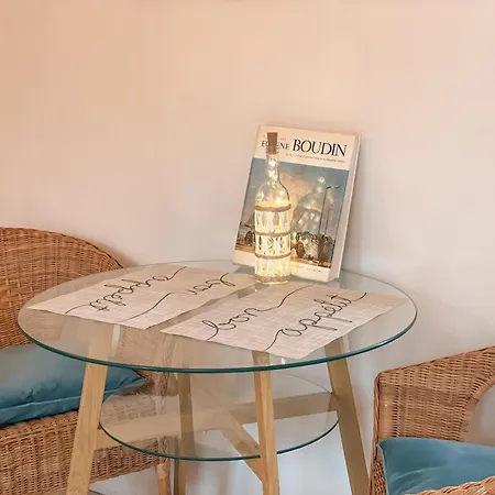 Clementines House Pensionat 3*