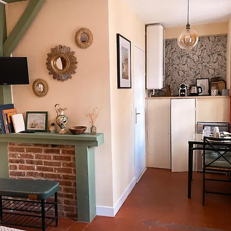 Clementines House