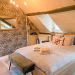 Clementines House Pensión Honfleur