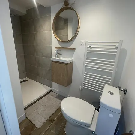 Clementines House Konukevi 4*