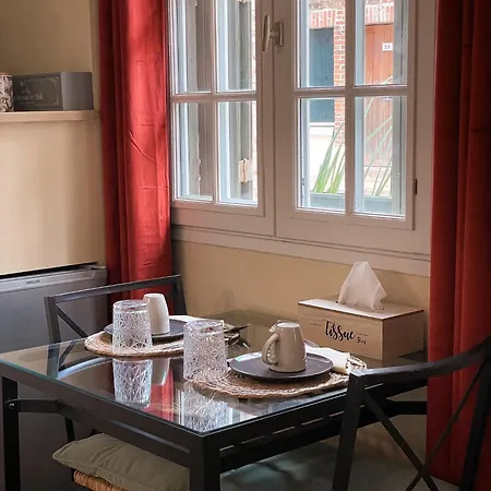 Clementines House 3*